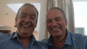 Selfie de Bertín Osborne y Javier Quero en Mi casa es la tuya Telecinco